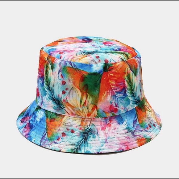 “KingMe” Bucket Hats - Picture 1 of 1